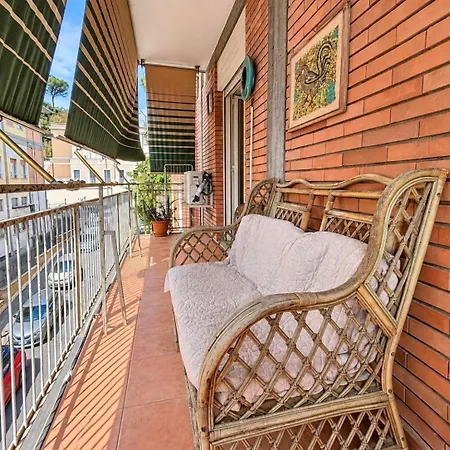 Spacious For 5 - San Pietro Station Apartamento *
